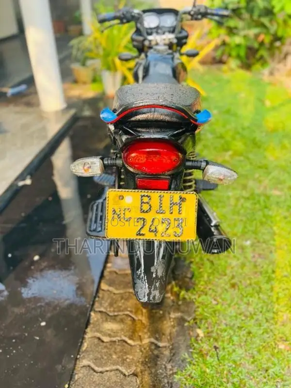 Bajaj Platina 2019 Motorbike (Used)