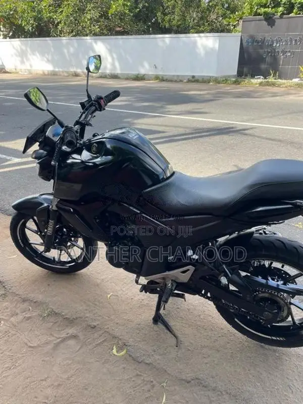 Yamaha FZ Version 3.0 2019 Motorbike (Used)