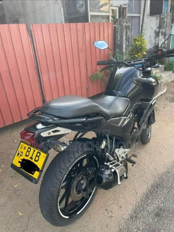 Yamaha FZ Version 3.0 2019 Motorbike (Used)