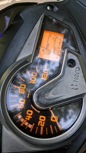 Hero Dash 2017 Motorbike (Used)