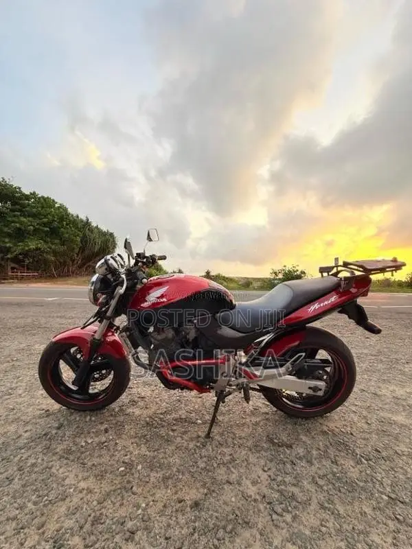 Honda Hornet 2005 Motorbike (Used)