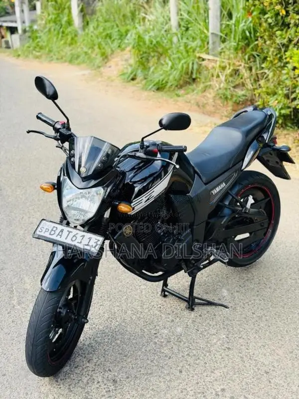 Yamaha FZ-S Version 1 2013 Motorbike (Used)