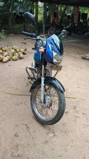 Bajaj Caliber 2004 Motorbike (Used)