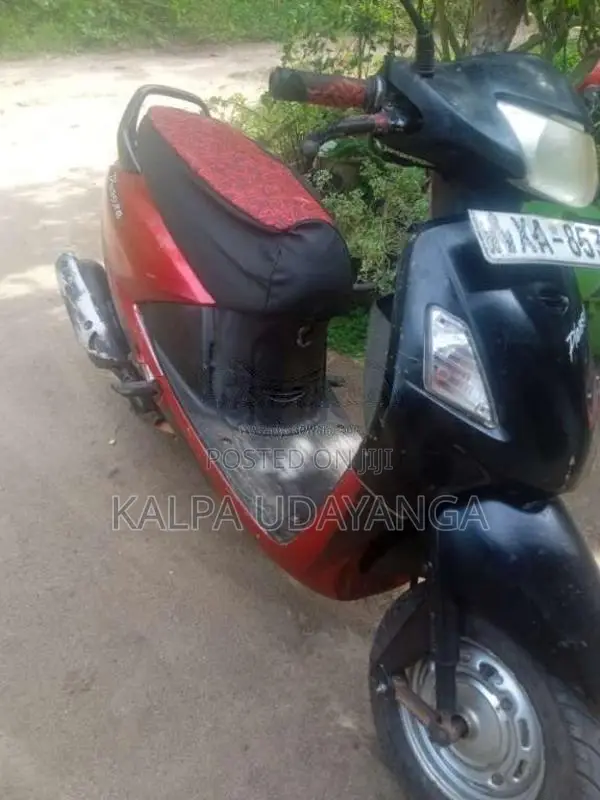 Hero Pleasure 2011 Motorbike (Used)