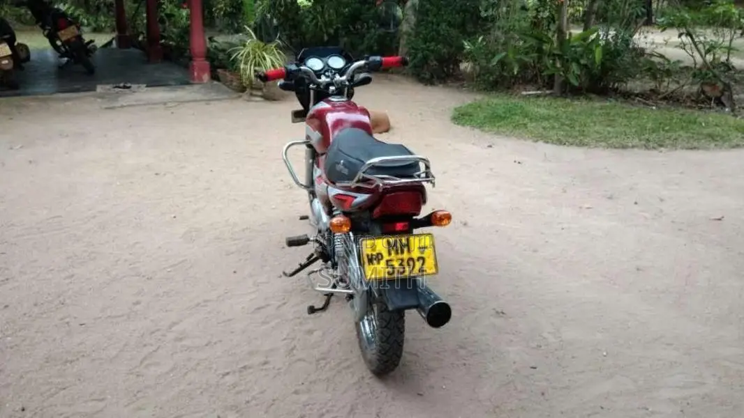 Bajaj CT-100 2004 Motorbike (Used)