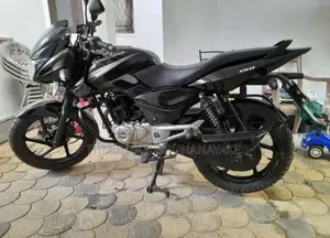 Bajaj Pulsar 2016 Motorbike (Used)
