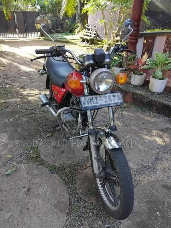 Suzuki GN125H 2006 Motorbike (Used)