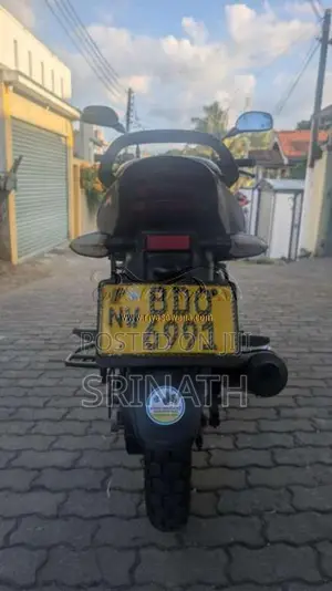 Bajaj Discover 2015 Motorbike (Used)