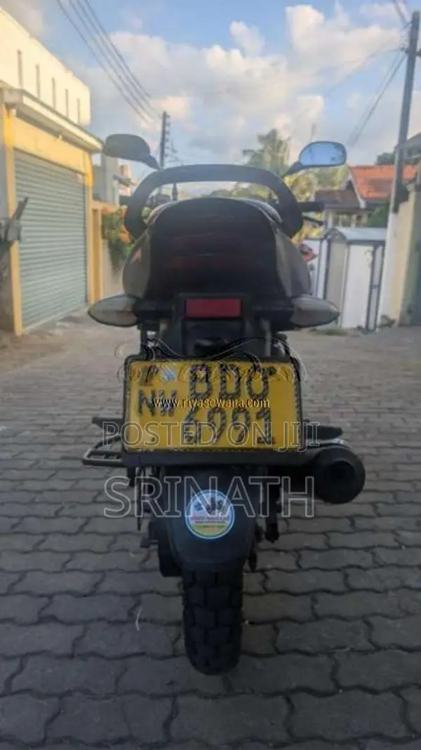 Bajaj Discover 2015 Motorbike (Used)