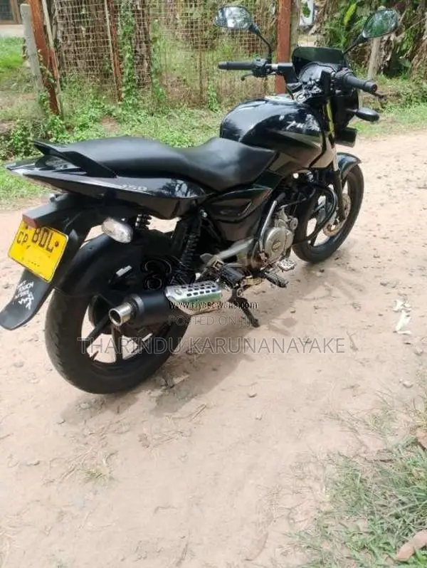 Bajaj Pulsar 2016 Motorbike (Used)