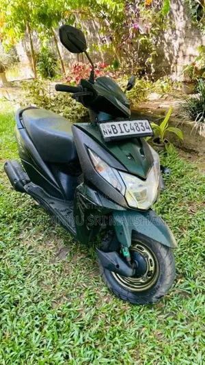 Honda Dio 2019 Motorbike (Used)