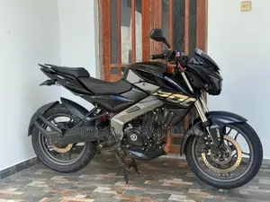 Bajaj Pulsar NS200 2025 Motorbike (Used)