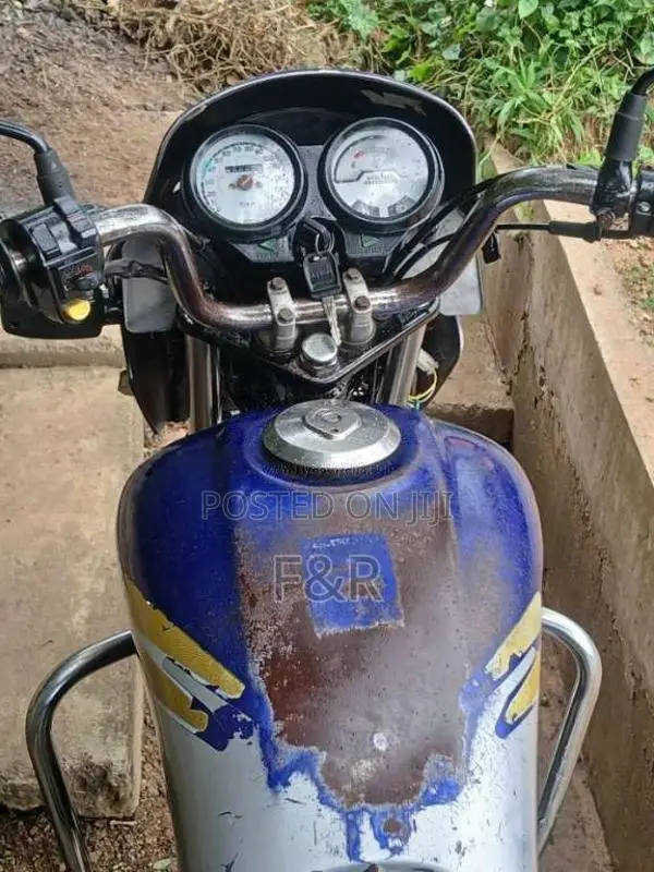 Hero Passion 2005 Motorbike (Used)
