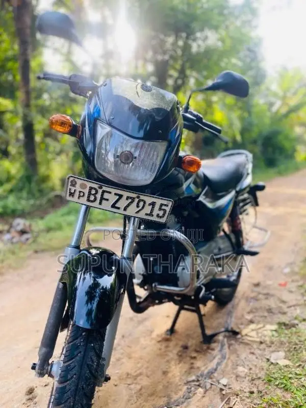 Bajaj CT-100 2017 Motorbike (Used)
