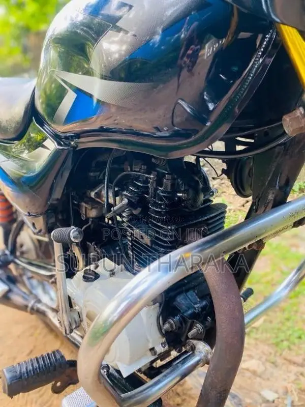 Bajaj CT-100 2017 Motorbike (Used)