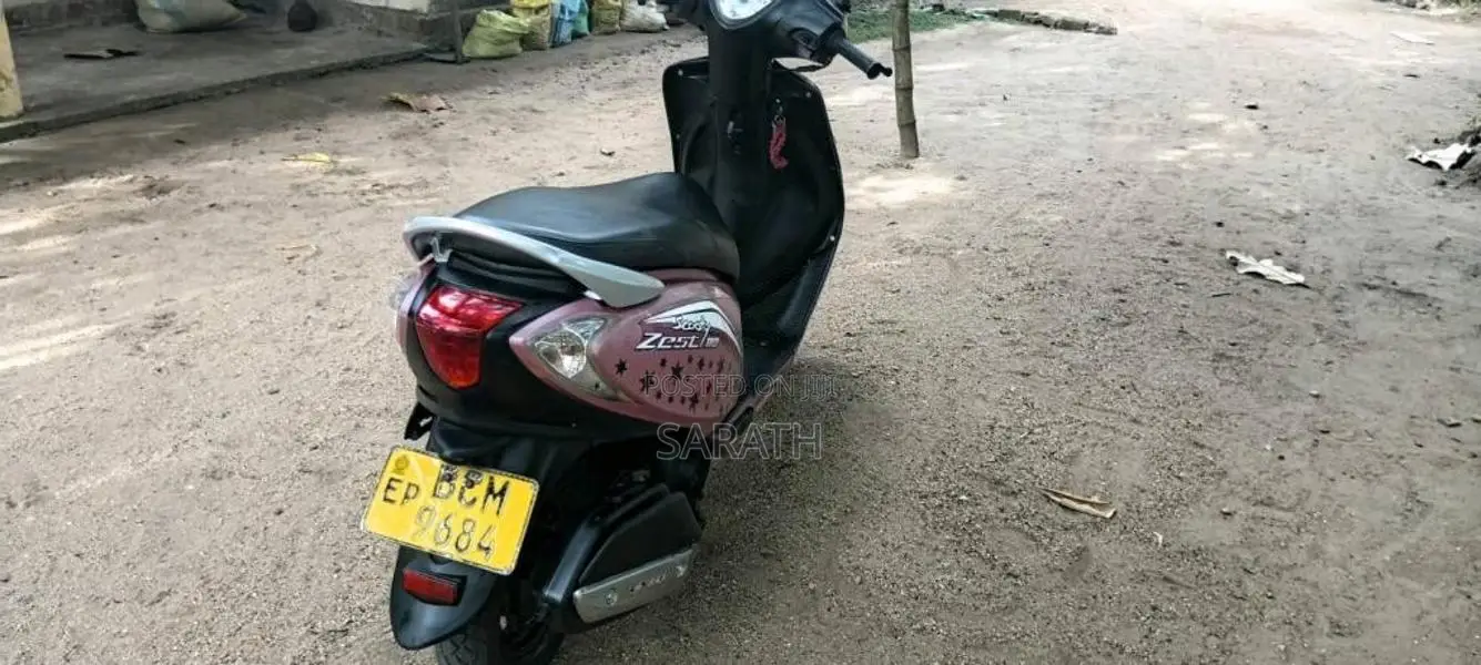 TVS ZEST 2015 Motorbike (Used)