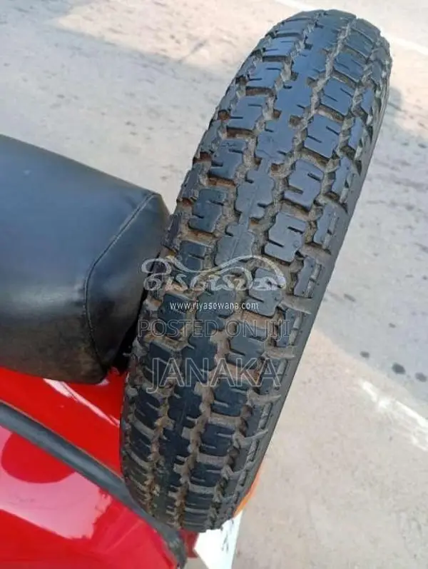 Bajaj Chetak 1993 Motorbike (Used)