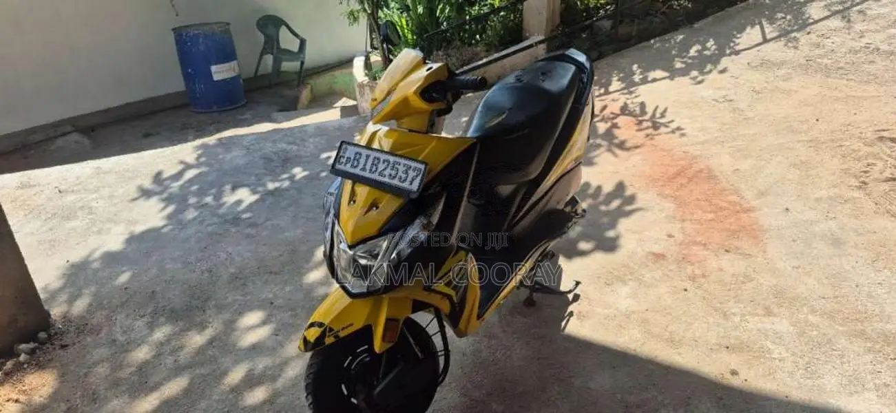 Honda Dio 2019 motorcycle (Used)