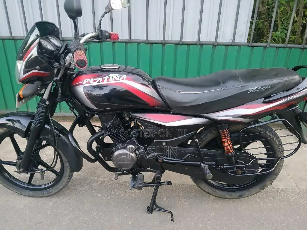 Bajaj Platina 2010 Motorbike (Used)