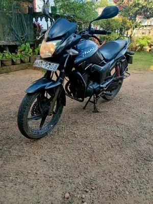 Hero-Honda Hunk 2012 Motorbike (Used)