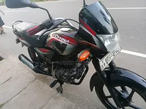 Bajaj Platina 2010 Motorbike (Used)