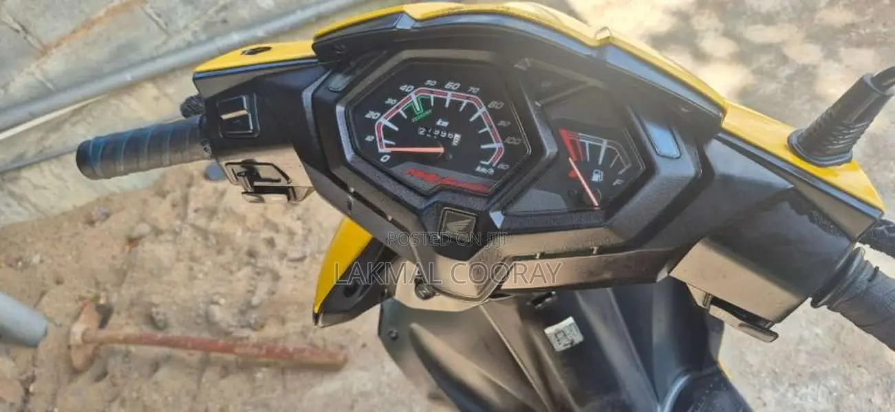 Honda Dio 2019 motorcycle (Used)