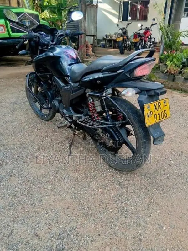 Hero-Honda Hunk 2012 Motorbike (Used)