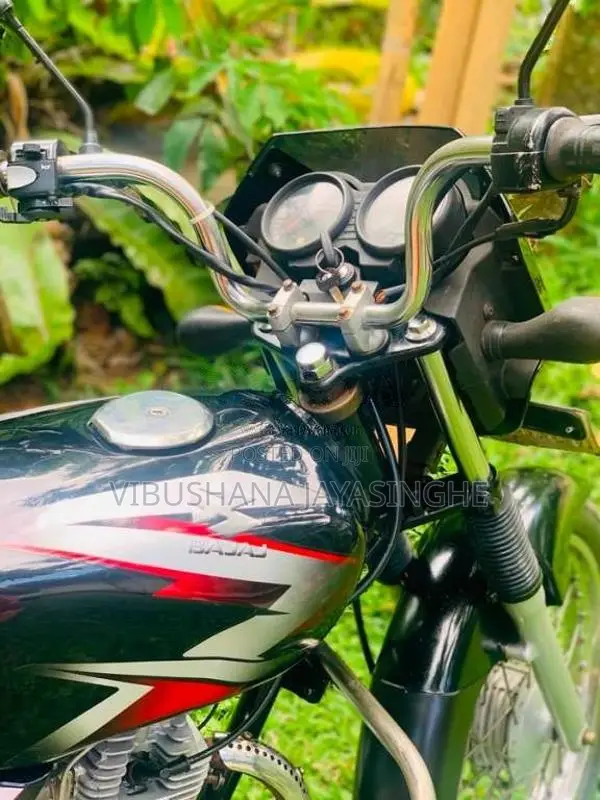 Bajaj CT-100 2010 Motorbike (Used)