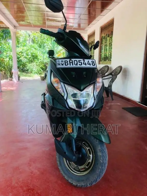 Honda Dio 2019 Motorbike (Used)
