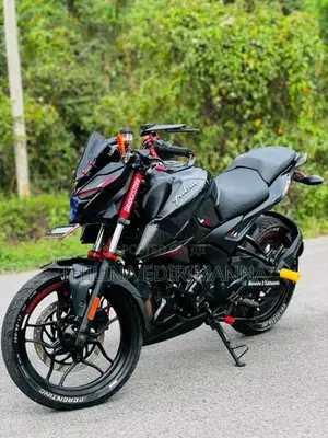 Bajaj Pulsar 2025 Motorbike (Used)