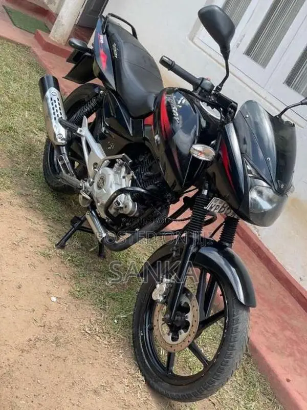 Bajaj Pulsar 2015 Motorbike (Used)