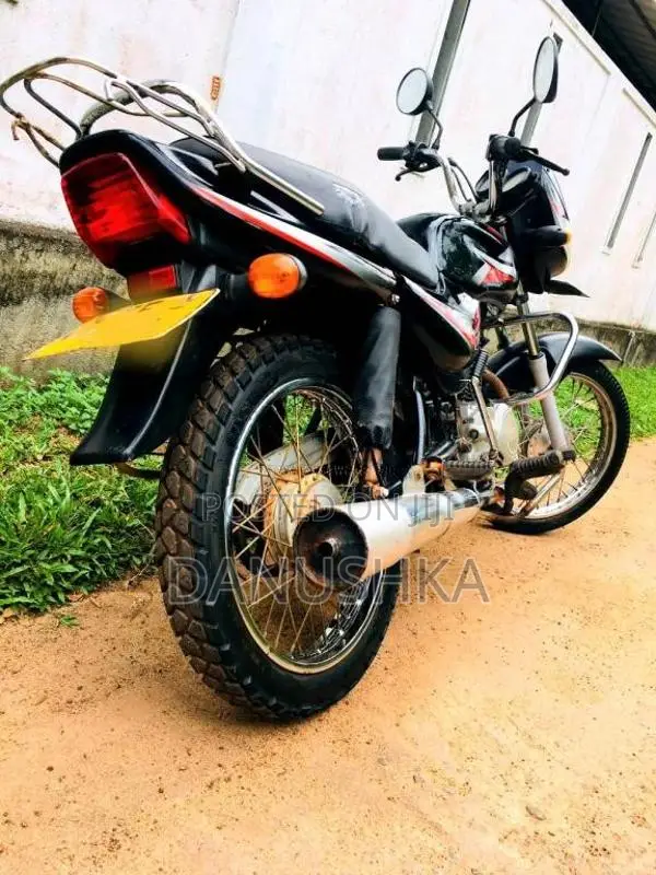 Bajaj CT-100 2007 Motorbike (Used)