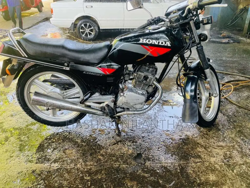 Honda Cb Deluxe 1994 Motorbike (Used)