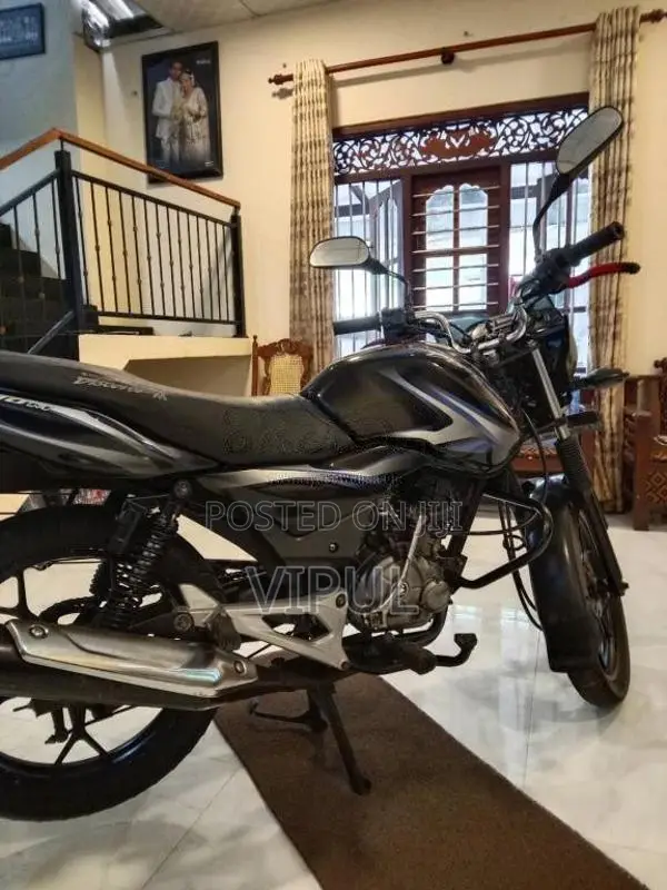 Bajaj Discover 2014 Motorbike (Used)