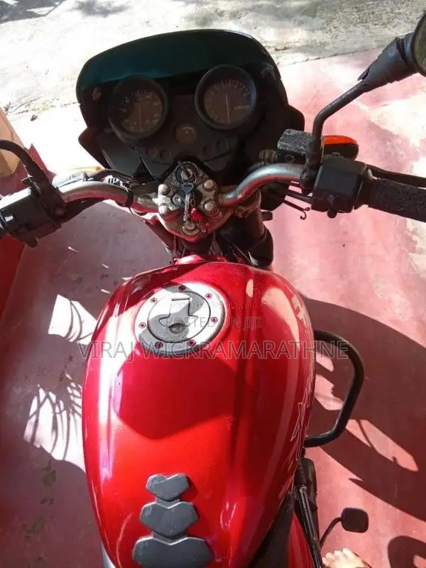 Bajaj PULSAR 2004 Motorbike (Used)
