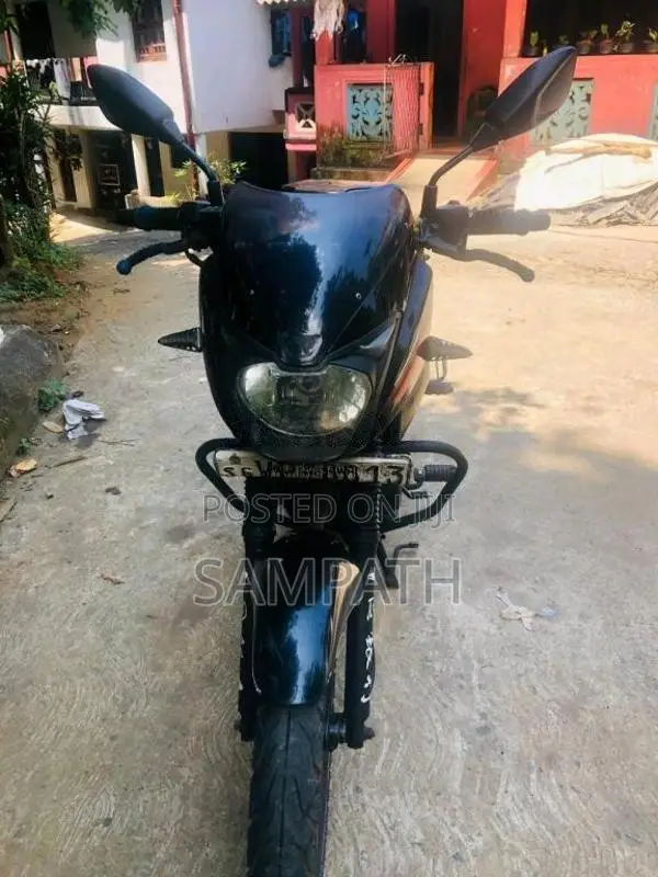 Bajaj Pulsar 2010 Motorbike (Used)