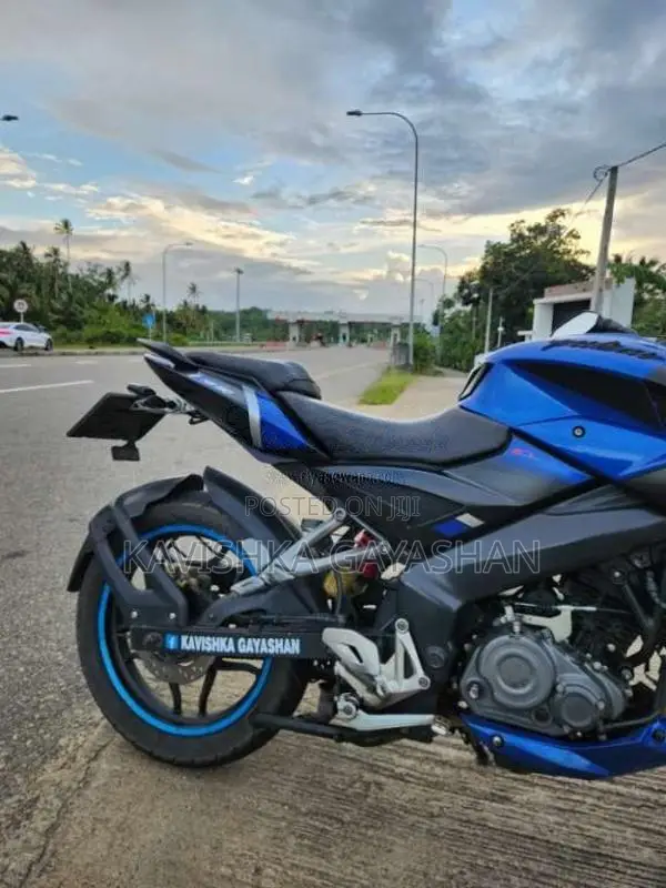 Bajaj Pulsar NS160 2020 Motorbike (Used)