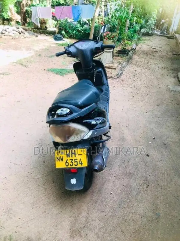 TVS Scooty Streak 2010 Motorbike (Used)