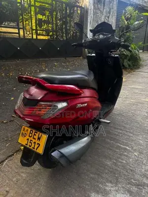 Hero Dash VX 2017 Motorbike (Used)