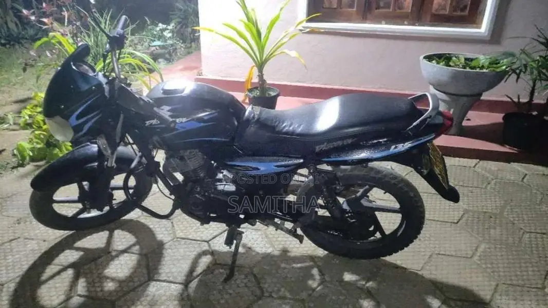 Bajaj Discover 2007 Motorbike (Used)