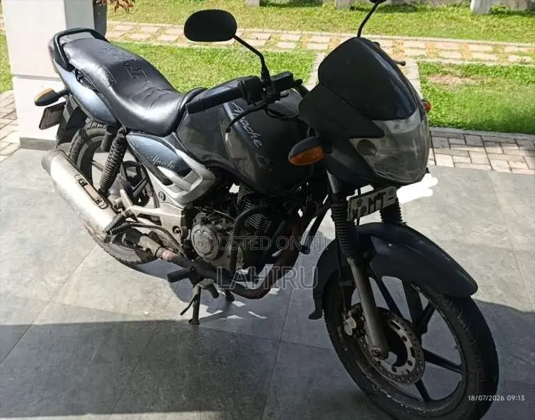 TVS Apache 2006 Motorbike (Used)
