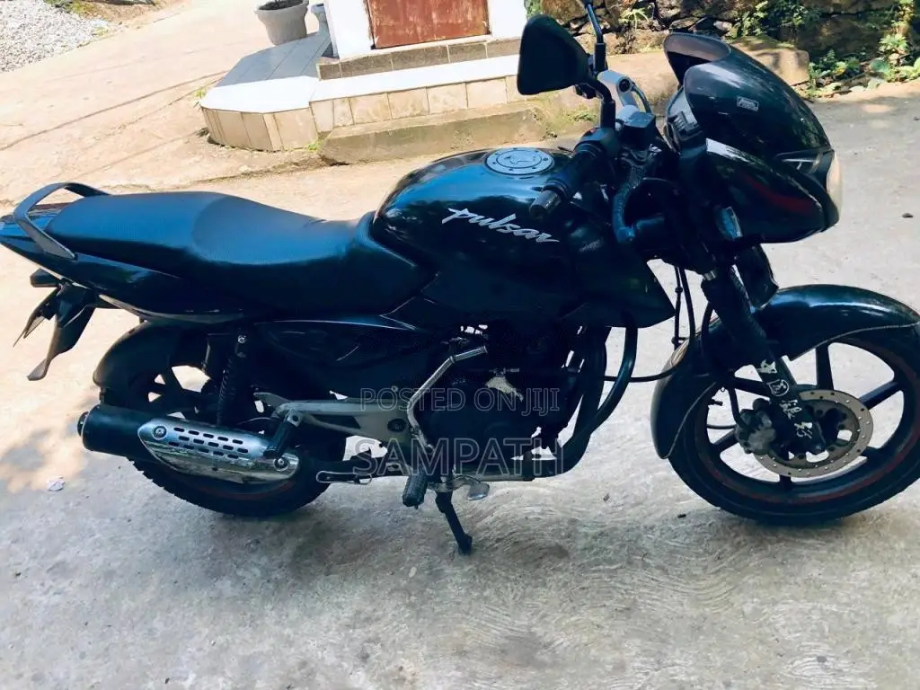 Bajaj Pulsar 2010 Motorbike (Used)