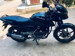 Bajaj Pulsar 2010 Motorbike (Used)