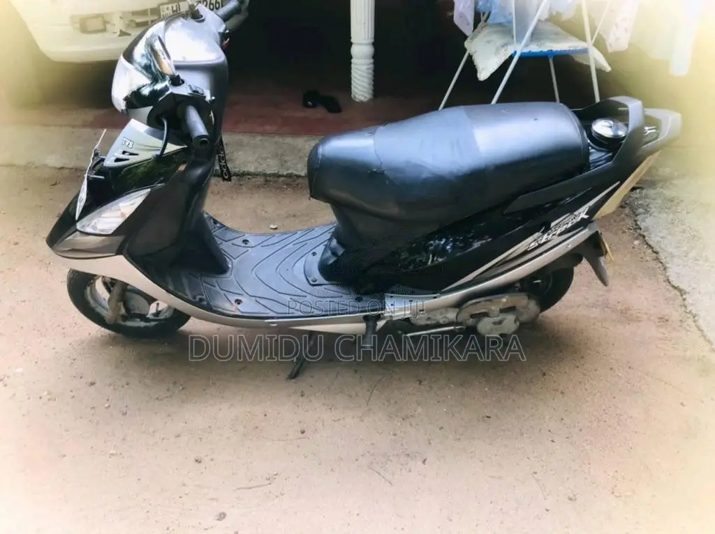 TVS Scooty Streak 2010 Motorbike (Used)