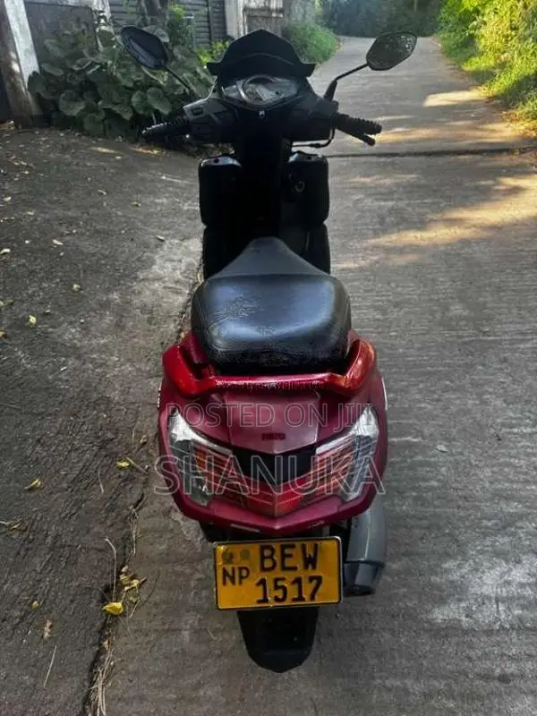 Hero Dash VX 2017 Motorbike (Used)