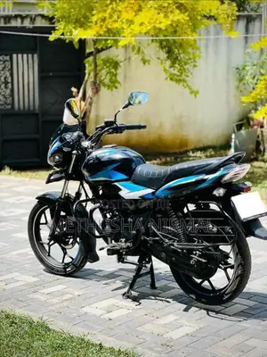 Bajaj Discover 125 2024 Motorbike (Used)