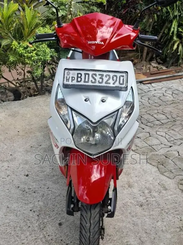 Honda Dio 2016 Motorbike (Used)