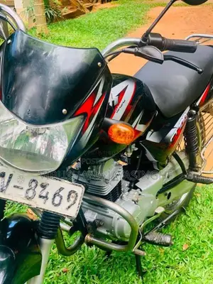 Bajaj CT-100 2010 Motorbike (Used)