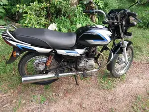 Bajaj CT-100 2012 Motorbike (Used)
