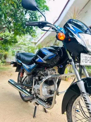 Bajaj CT-100 2017 Motorbike (Used)